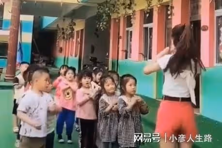 陳萌曬跳舞視頻,穿緊身短袖秀身材曲線,網友:難怪朱小偉喜歡