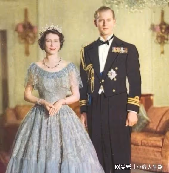 深挖英國女王的一生,你會發現她的人生很「憋屈」