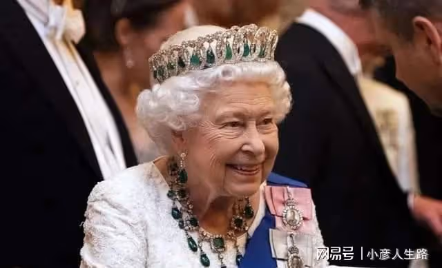 3個細節早預示女王人生落幕?天空兩道彩虹,樹木枯死,感染新冠
