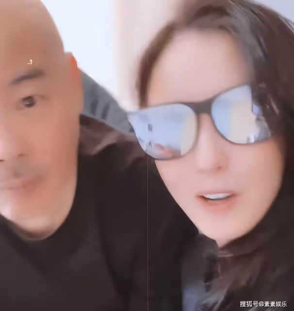 張柏芝陪父親張仁勇過中秋節,Quintus學老爸謝霆鋒打拳擊