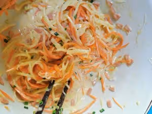 3歲寶寶輔食之土豆胡蘿蔔餅