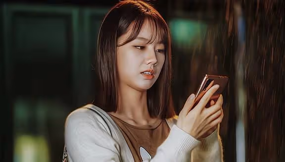 小叔子訂婚宴上，嫂子拿出16萬欠條，女方退婚：太能算計，不敢嫁