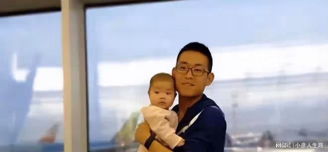 「跑神」梁晶：31歲倒在白銀越野賽中，4個月後，2歲女兒代為領獎