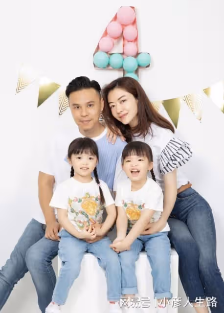 郭可盈中秋曬照,熊黛林4歲雙胞胎女兒可愛出鏡,身材高挑隨媽媽