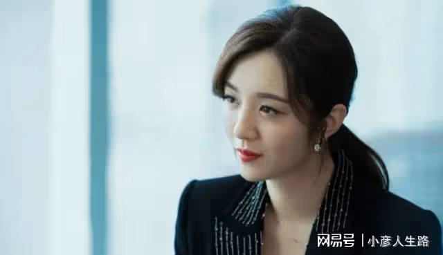 張翰人氣直線下降,老氣橫秋還要硬演少男,新劇內容更是令人反胃