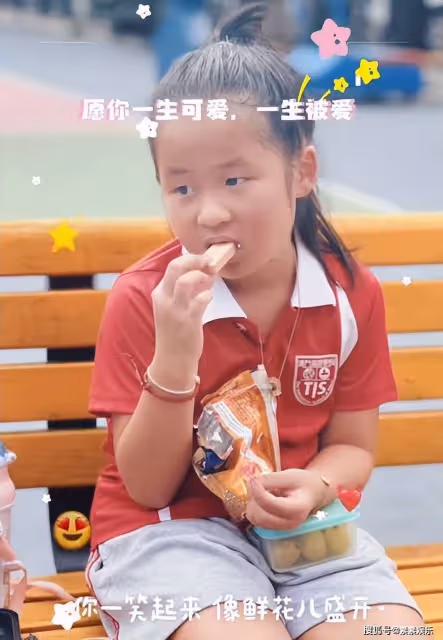 洗米嫂低調過中秋節,曬小女兒的近況視頻,願她一生可愛