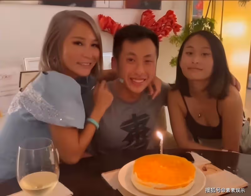 洗米嫂低調過中秋節,曬小女兒的近況視頻,願她一生可愛