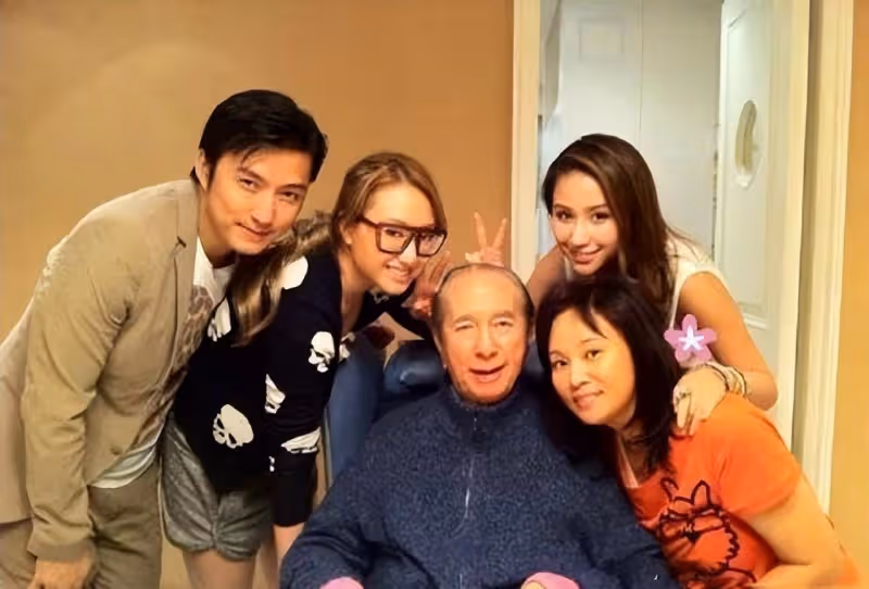 恭喜!賭王女兒何超雲低調接受圈外男友求婚,對方任職消防隊長