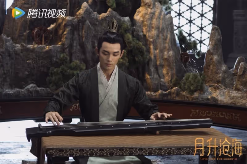 《星漢燦爛》吳磊7件事！天然的帥哥、以高情商救場熱巴&譚松韻，對「凌不疑」的評價也超特別！