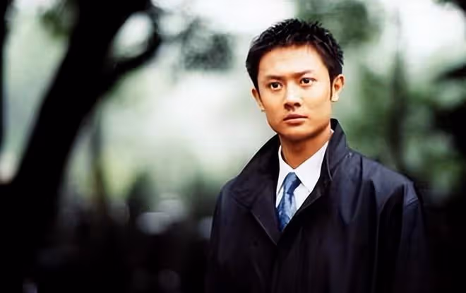 演員印小天:被兄弟背叛排擠,人生低谷再慘被騙婚,43歲仍單身