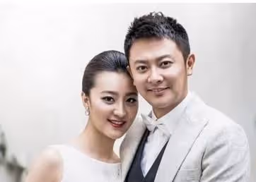 演員印小天:被兄弟背叛排擠,人生低谷再慘被騙婚,43歲仍單身