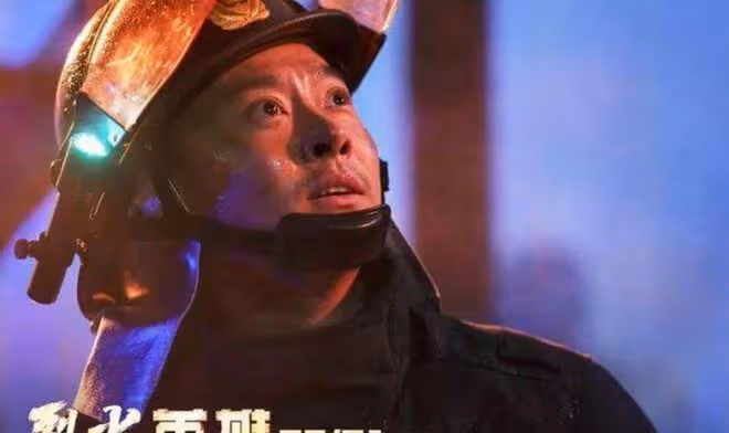 演員印小天:被兄弟背叛排擠,人生低谷再慘被騙婚,43歲仍單身