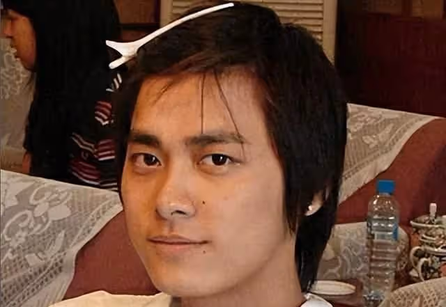 多次嫖娼、肇事逃逸、拉人擋槍、攀附權貴,李易峰的黑歷史太多了
