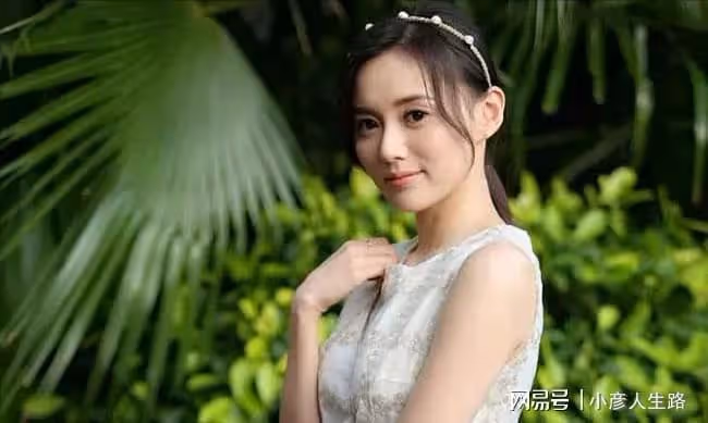 陳翔被網友偶遇,身材發福臉似發麵饅頭,被吐槽越來越「姨化」