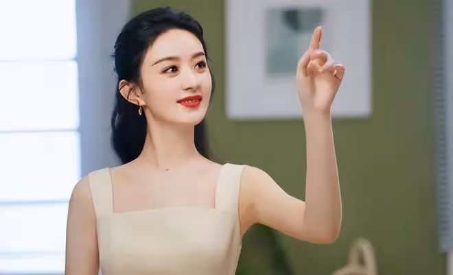 月亮節女星曬照慶祝,楊穎版嫦娥上線,楊超越曬高級建模臉