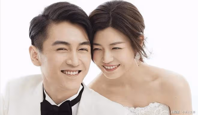 爆陳妍希疑似懷二胎,參加活動時肚子突起明顯,上月曾被造謠離婚