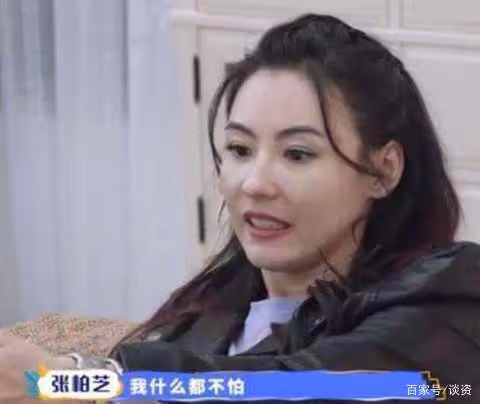 張柏芝近況曝光!三歲小兒子罕見出鏡,梳波波頭邁小撇步好軟萌,網友:完美復刻張柏芝
