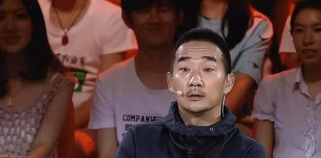 沒有任何代表作,卻裝模作樣當評委,小丑鬧劇何時才會停止?