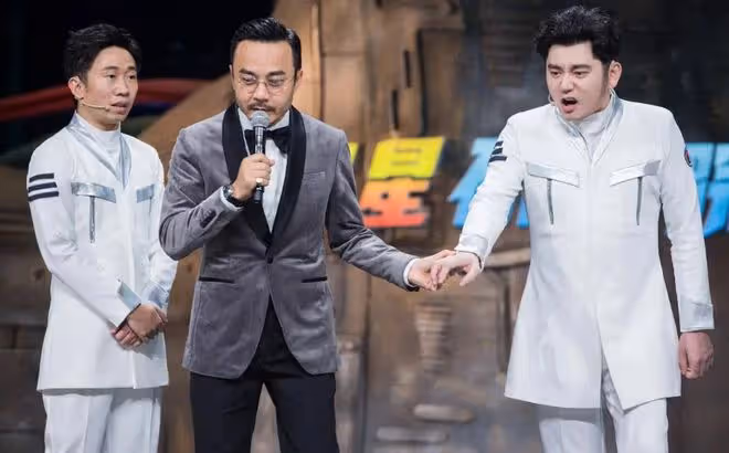 「管不住下半身」的8位明星,一個比一個過分,個個不值得同情