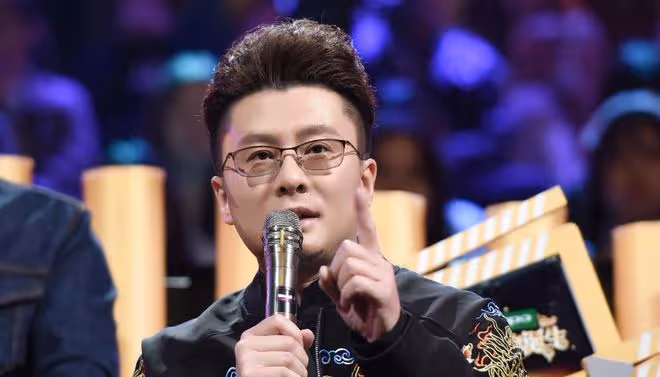 李某峰過往黑歷史被扒,肇事逃逸、節目被刪,這次的瓜可真不小