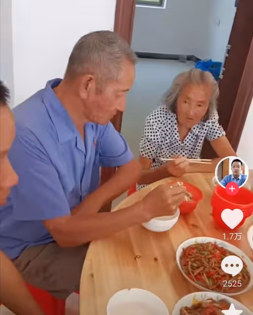 張玉環和汪姐分開過中秋節,二婚夫妻難同心,孩子還是自己的好