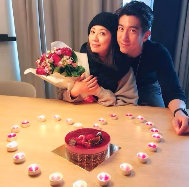 心痛卻不後悔!19歲賈靜雯「趁父親睡著親手拔管」 她默默承擔「遭批評不孝」淚喊:讓他有尊嚴的走