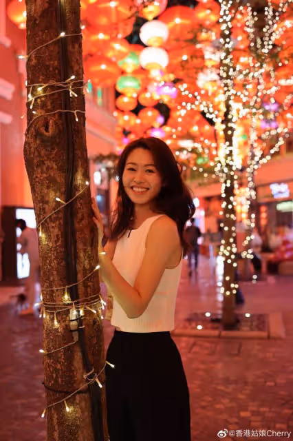 網紅出身!應屆港姐被曝廣告費5萬起步,隨時比TVB二線藝人定價高