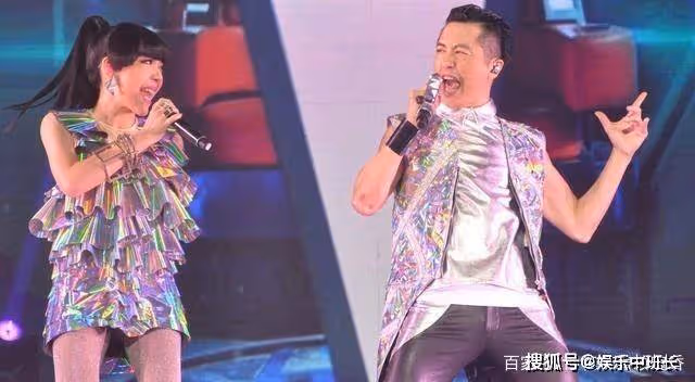 短短8年,從頂流淪落到小縣城演唱,吳莫愁究竟得罪了誰?