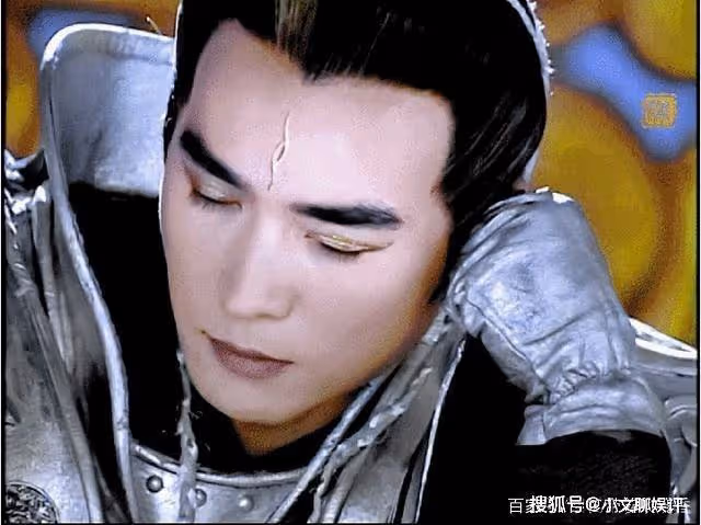 美男遲暮！52歲焦恩俊曾被前妻拋棄，如今鬍子花白，自嘲又胖又老