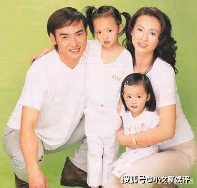 美男遲暮!52歲焦恩俊曾被前妻拋棄,如今鬍子花白,自嘲又胖又老