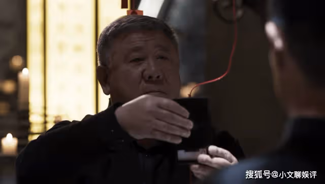 《罰罪》趙家祠堂中,最諷刺的不是54個盒子,而是用來供奉的祭品