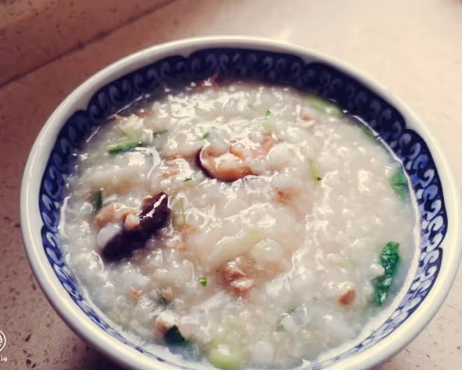青菜瘦肉香菇粥（電飯煲版）