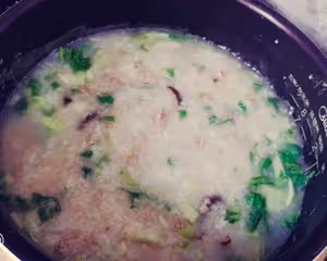 青菜瘦肉香菇粥（電飯煲版）