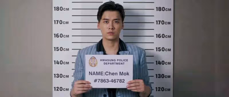 李易峰多次嫖娼 這事推敲下去 越想越心驚...