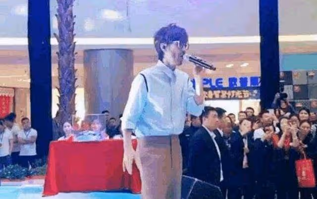 他曾紅過周杰倫 如今卻奮戰縣城商演?
