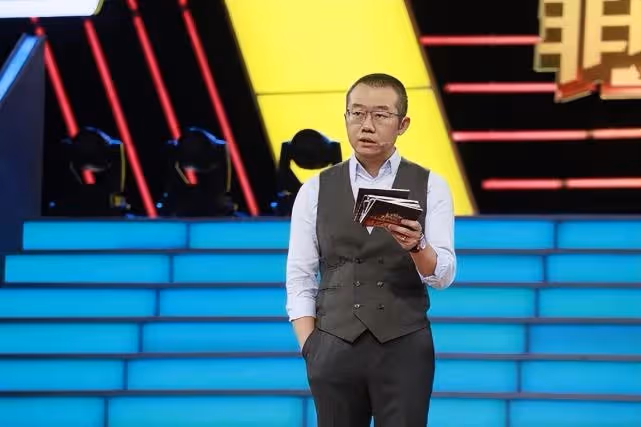 「冷麵王塗磊」從受人尊敬到嫌棄,他走到今天這地步,怪不得別人