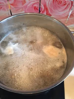 霸王花筒骨老火靚湯