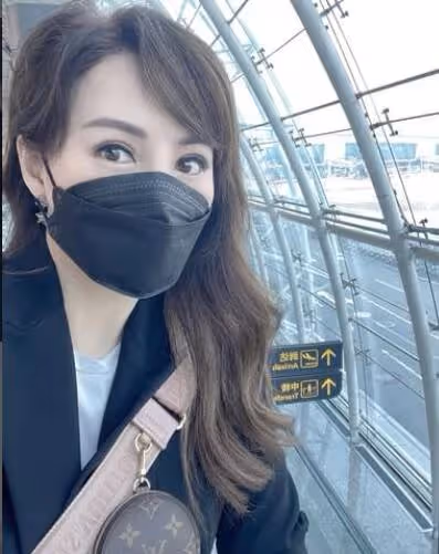 當年正紅嫁豪門!57歲女星「離婚被迫淨身出戶」1塊錢都沒拿 獨力扶養3子嘆:「我沒有當闊太太的命」