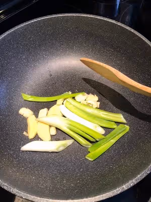 土豆燉牛仔骨