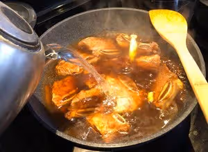 土豆燉牛仔骨