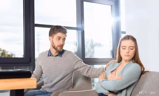 妻子:只是要回娘家七天而已,這就要離婚?我:你是回娘家?離婚