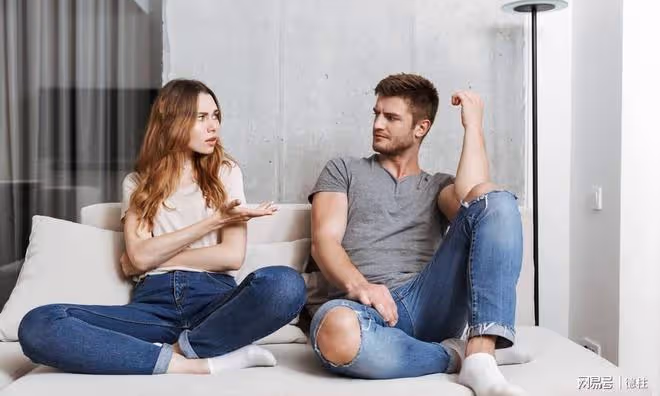 妻子:只是要回娘家七天而已,這就要離婚?我:你是回娘家?離婚