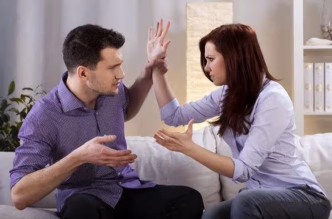 親戚家孩子結婚,當事人沒有通知我,導致沒有隨禮,需要道歉嗎?