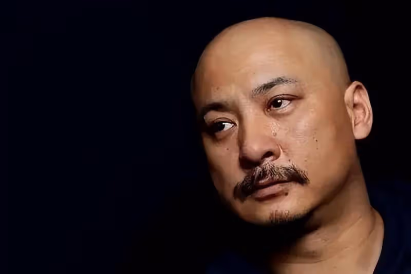 「見一絲符」!那些年,因私生活亂而垮掉的娛樂圈6位明星
