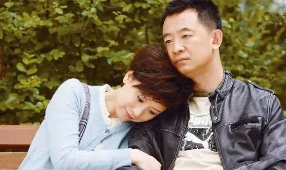 「見一絲符」!那些年,因私生活亂而垮掉的娛樂圈6位明星