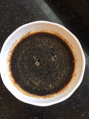 好吃到舔手指的「蒜香蜜汁雞翅根」👍