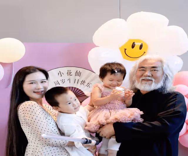 張紀中妻子杜星霖為女兒慶生 生日派對現場奢華