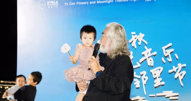 張紀中妻子杜星霖為女兒慶生 生日派對現場奢華