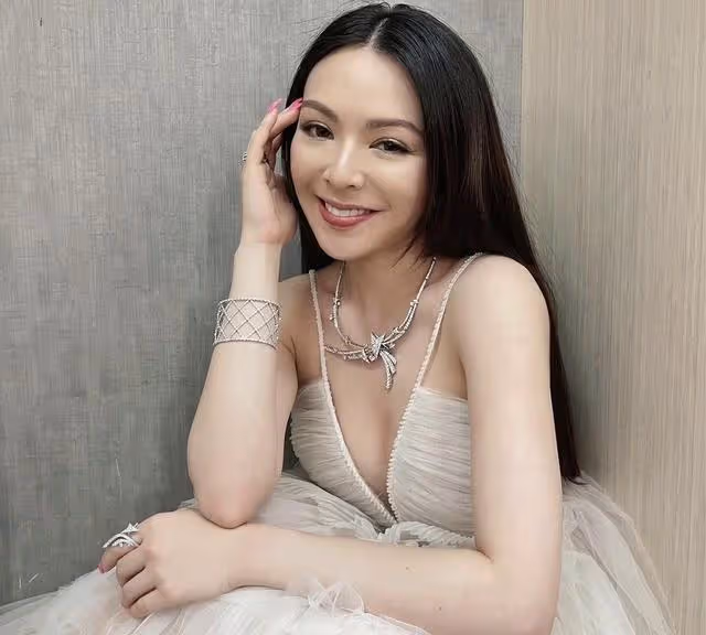 突發!香港知名女星豪門夢碎,身家12億富貴男友一家宣告破產