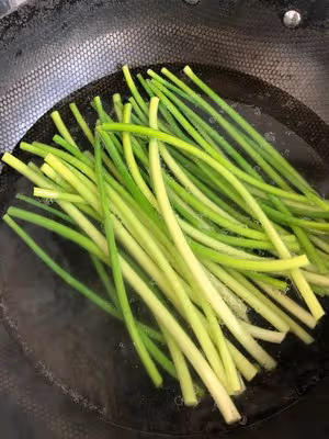蒜苔新吃法